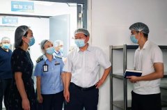 严查校园食物平安建牢秋季开学“第一餐”防地